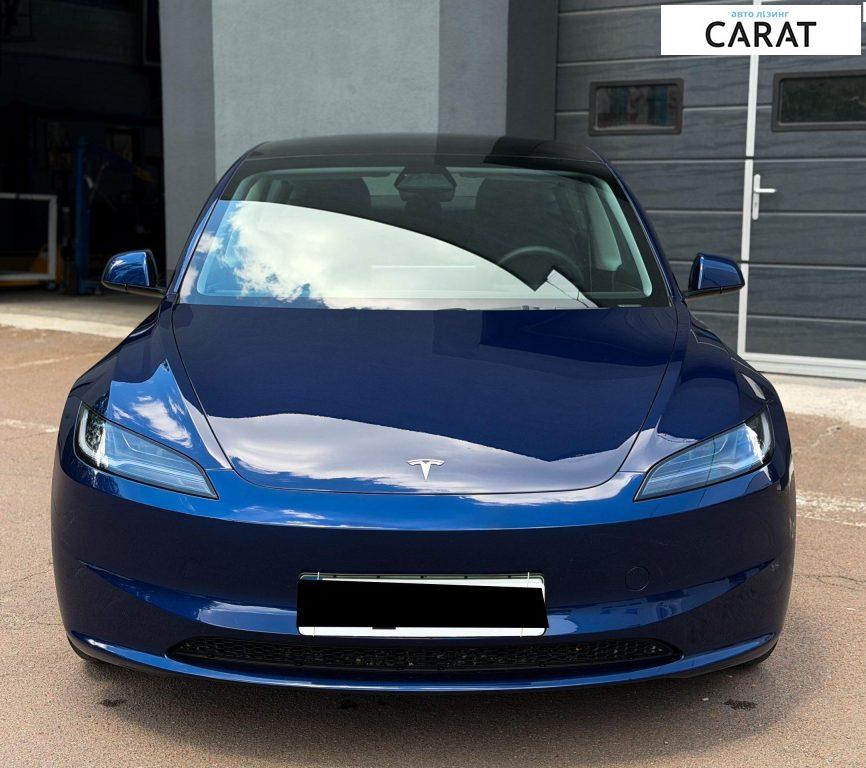 Tesla Model 3 2024