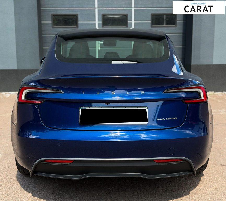 Tesla Model 3 2024