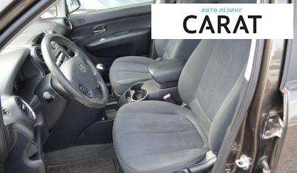 Kia Carens 2011
