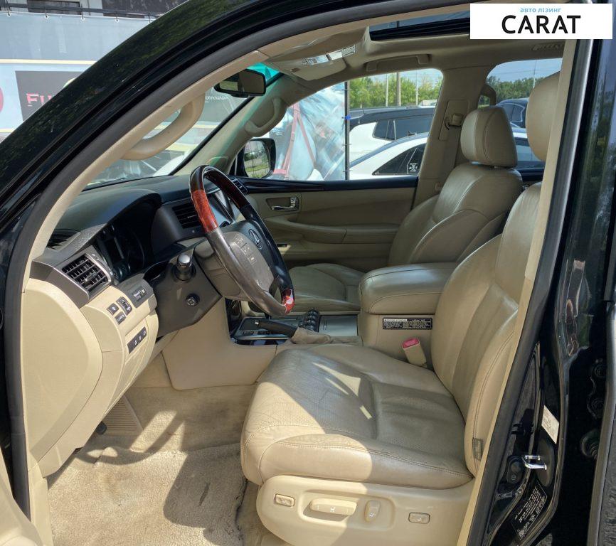 Lexus LX 2008