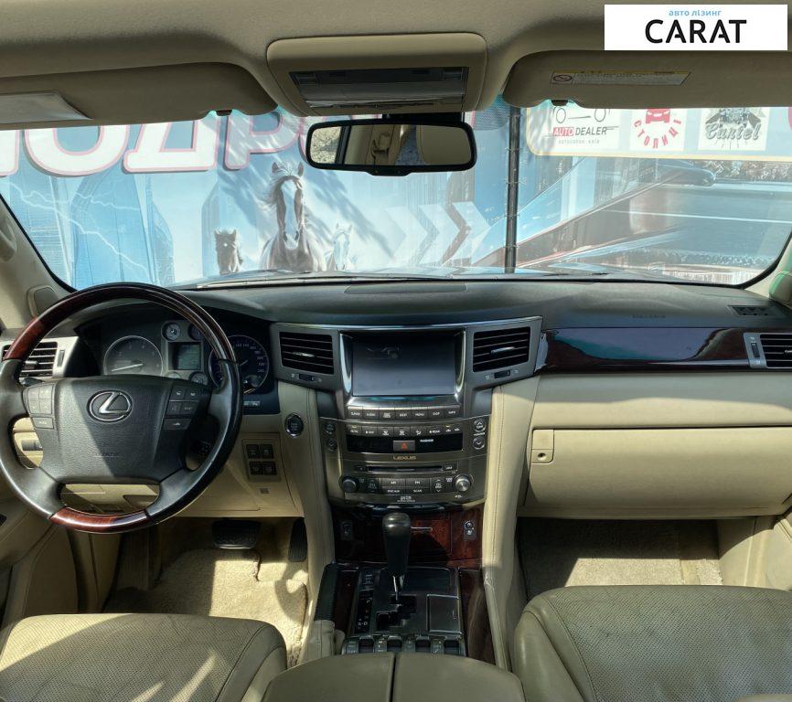 Lexus LX 2008