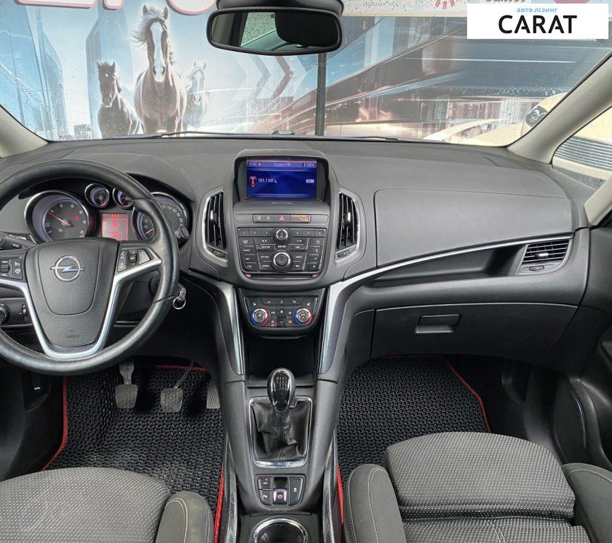 Opel Zafira 2012