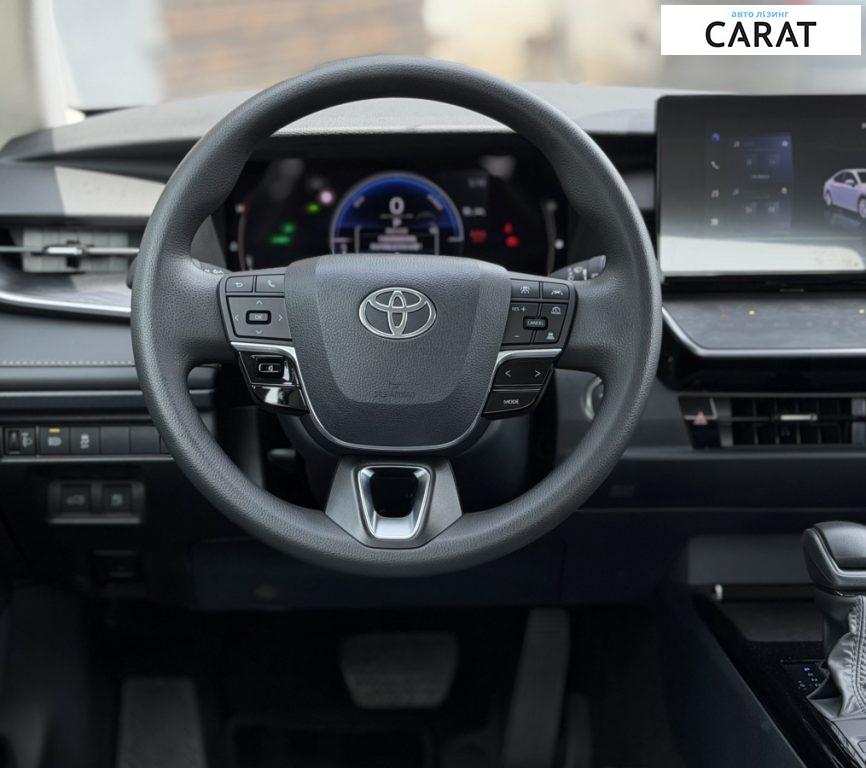 Toyota Camry 2025