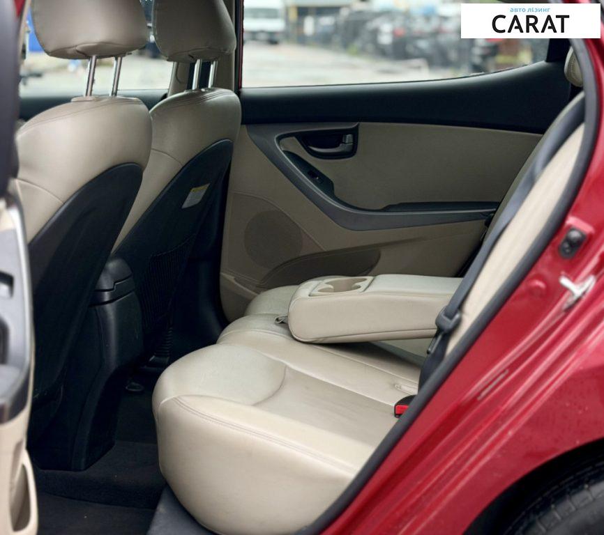Hyundai Elantra 2015