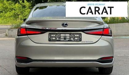 Lexus ES 2021