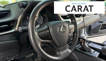 Lexus ES 2019