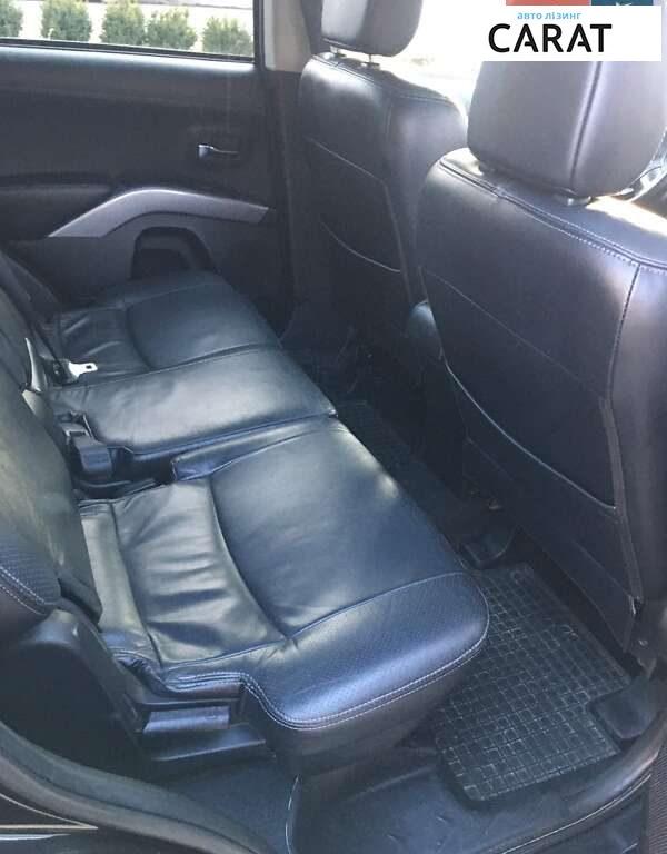 Mitsubishi Outlander 2010