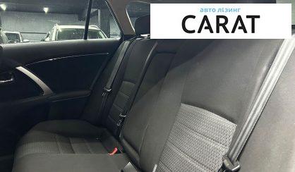 Toyota Avensis 2012