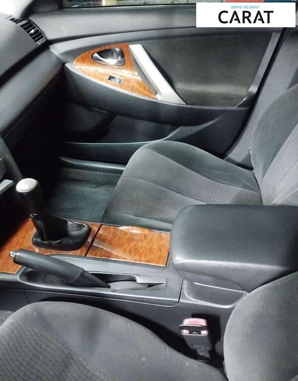 Toyota Camry 2010