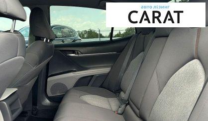 Toyota Camry 2019
