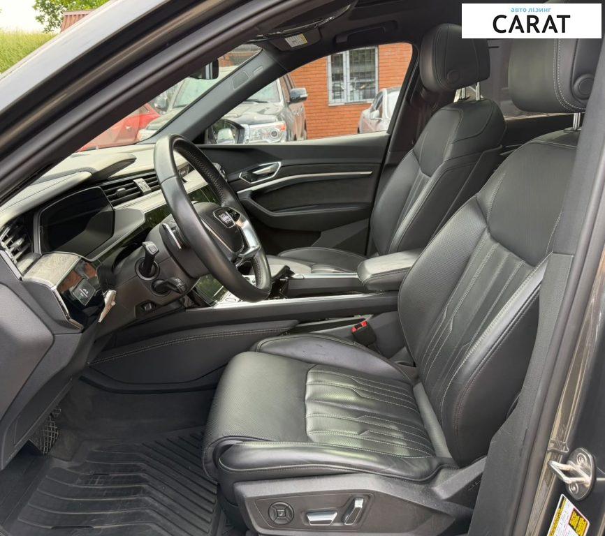 Audi e-tron 2019