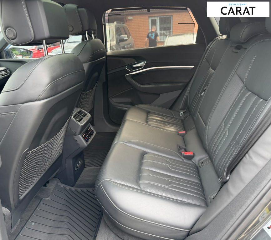 Audi e-tron 2019