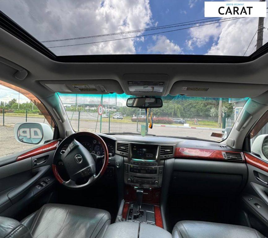 Lexus LX 2008