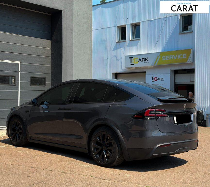 Tesla Model X 2022