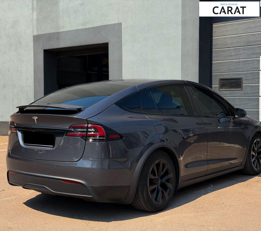 Tesla Model X 2022