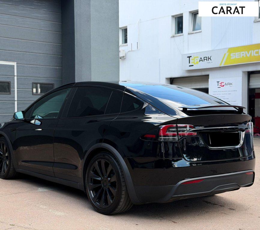 Tesla Model X 2022