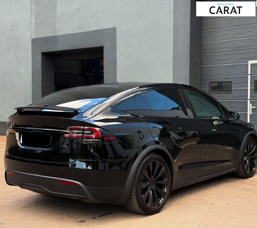 Tesla Model X 2022
