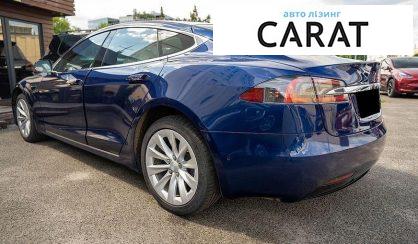 Tesla Model S 2019