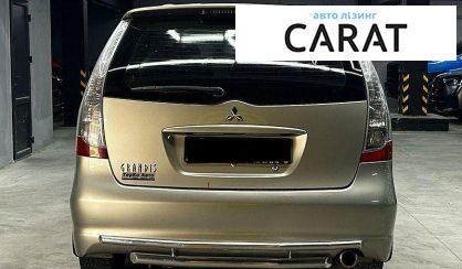 Mitsubishi Grandis 2006
