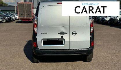 Nissan NV 2022