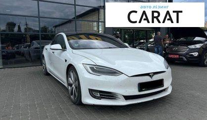 Tesla Model S 2020