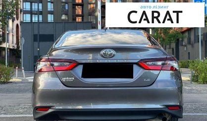 Toyota Camry 2021