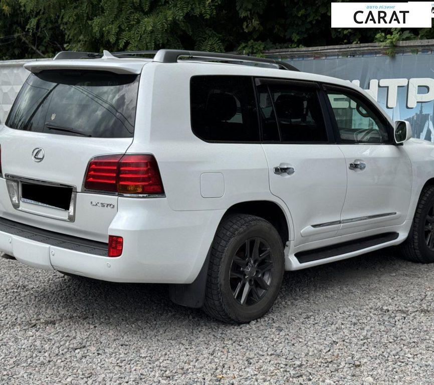 Lexus LX 2008
