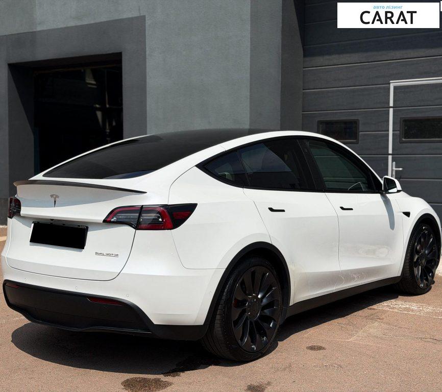 Tesla Model Y 2022