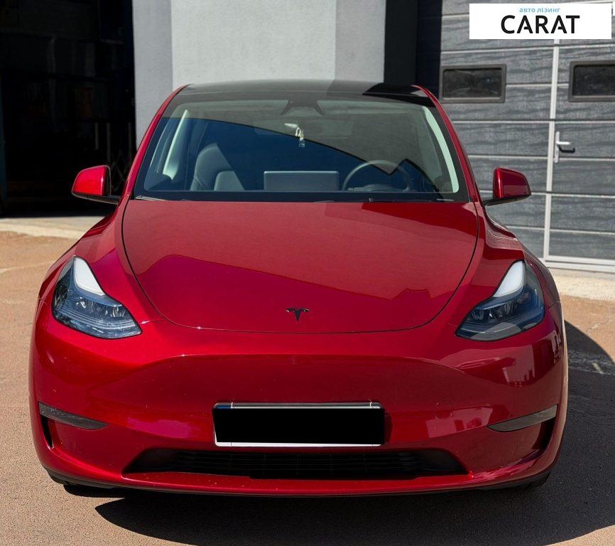 Tesla Model Y 2024
