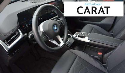 BMW iX1 2025
