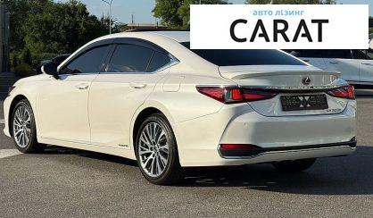 Lexus ES 2020