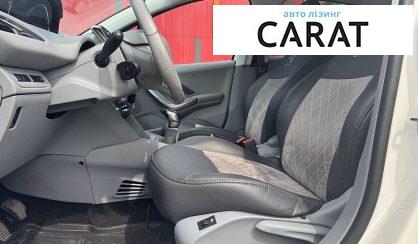 Peugeot 208 2013