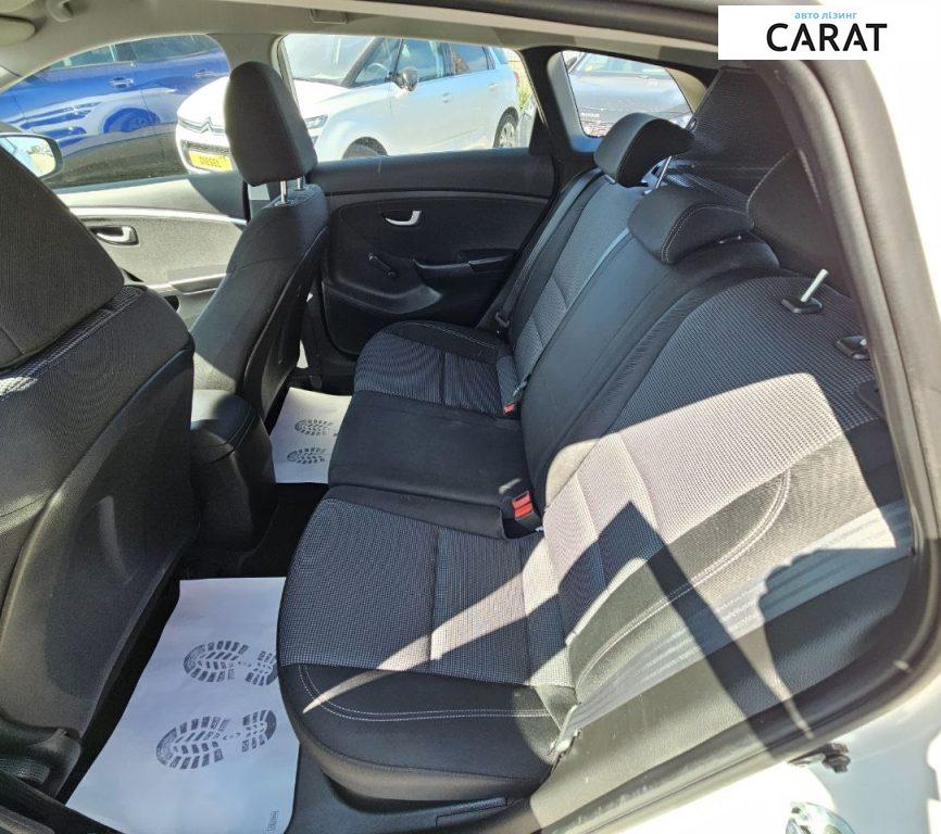 Hyundai i30 2013