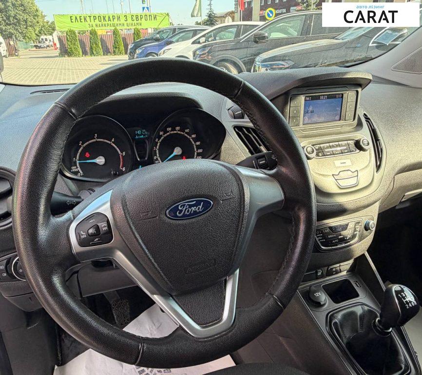 Ford Transit Courier 2022