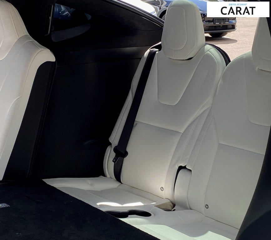 Tesla Model X 2019