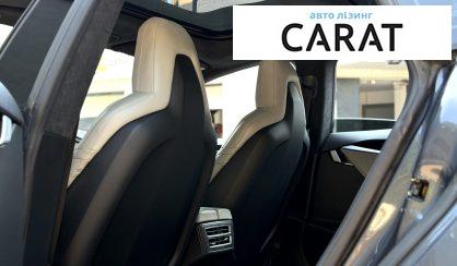 Tesla Model S 2015