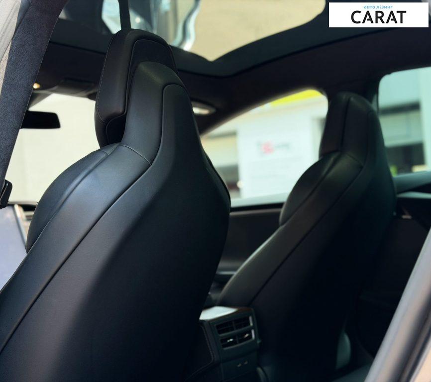 Tesla Model S 2019