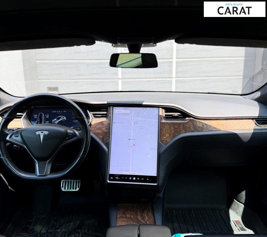 Tesla Model S 2019