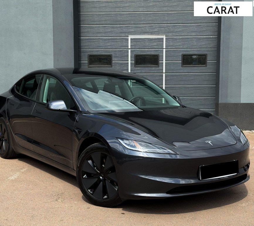 Tesla Model 3 2025