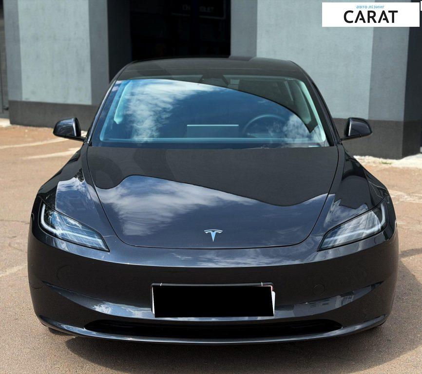 Tesla Model 3 2025