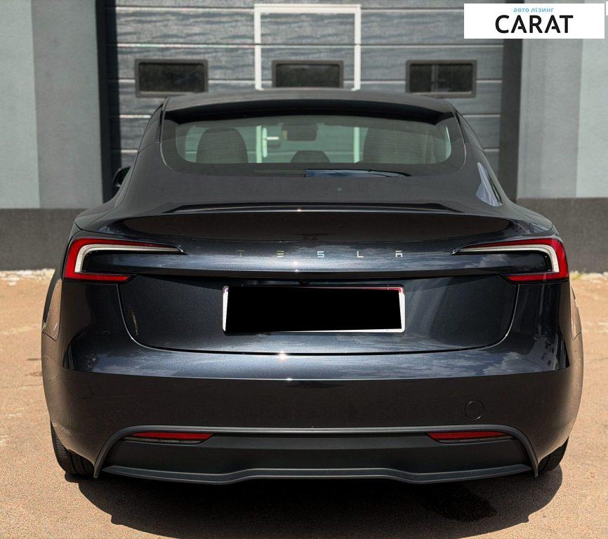 Tesla Model 3 2025