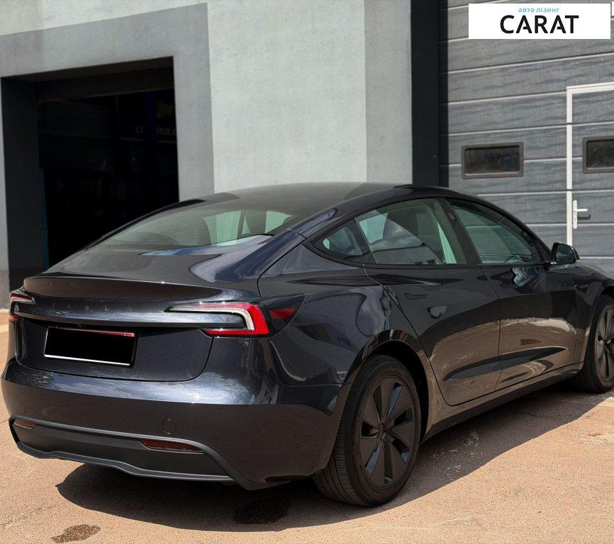 Tesla Model 3 2025