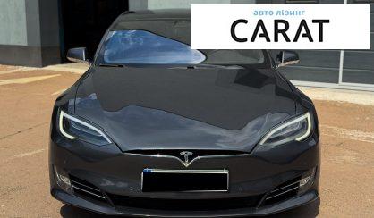Tesla Model S 2019