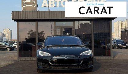 Tesla Model S 2015