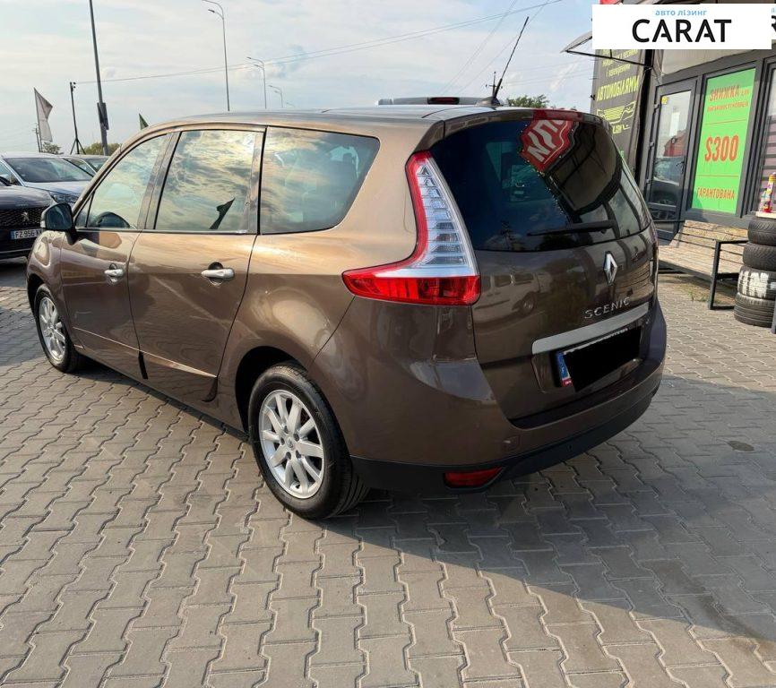 Renault Grand Scenic 2011