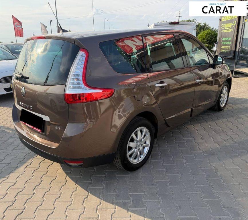 Renault Grand Scenic 2011