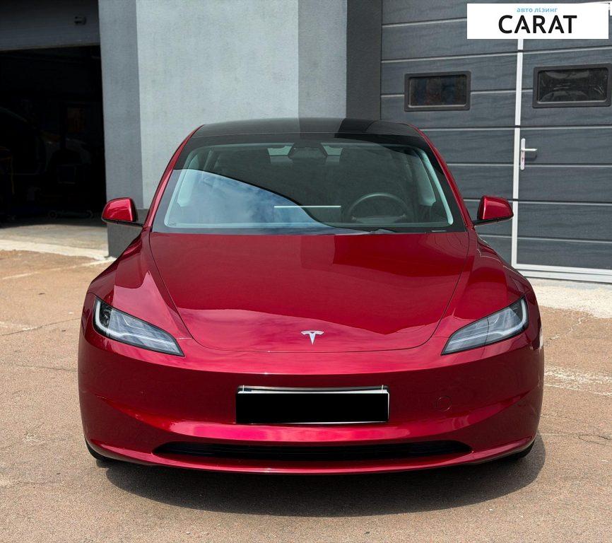 Tesla Model 3 2024