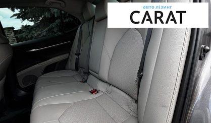 Toyota Camry 2021