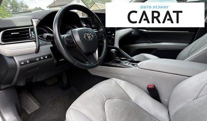Toyota Camry 2021