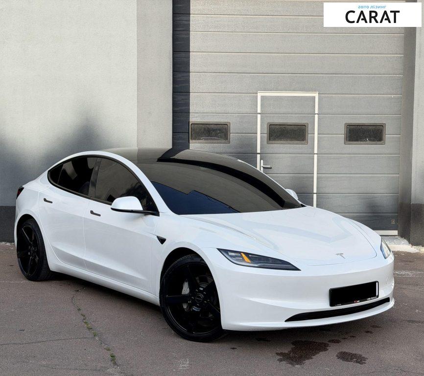 Tesla Model 3 2024
